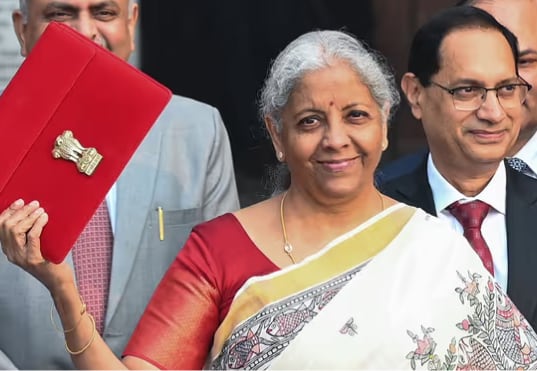 Budget 2025: बजट में कर सुधारों से निवेश को बढ़ावा मिलेगा, रियल एस्टेट हुआ खुश
